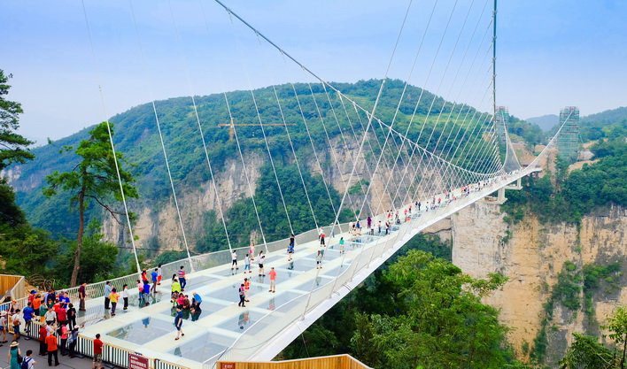 สะพานแก้วจางเจียเจี้ยที่ประเทศจีน