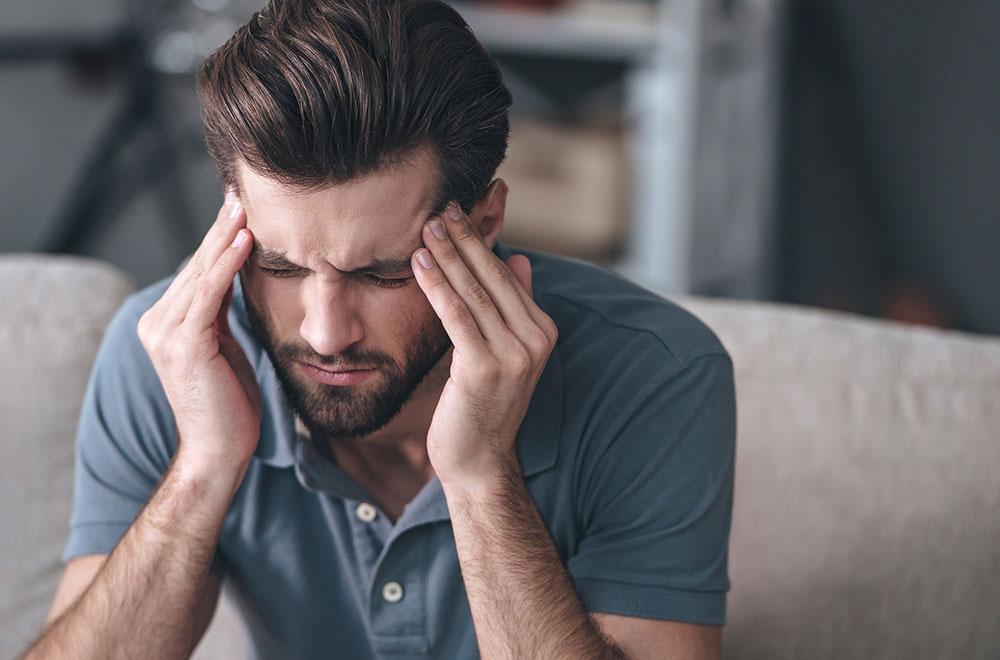 รวม 5 วิธีลดอาการปวดหัวจากไมเกรนและความเครียด